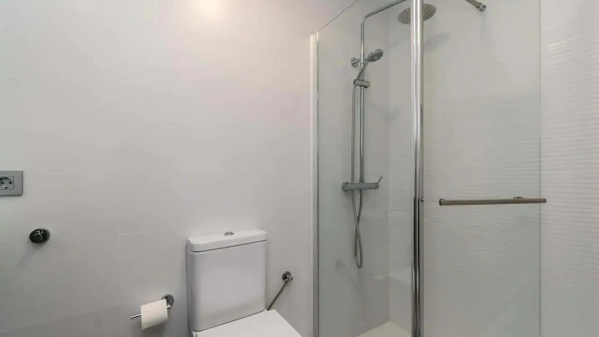 Bungalow Con Piscina Comunitaria Chayofa