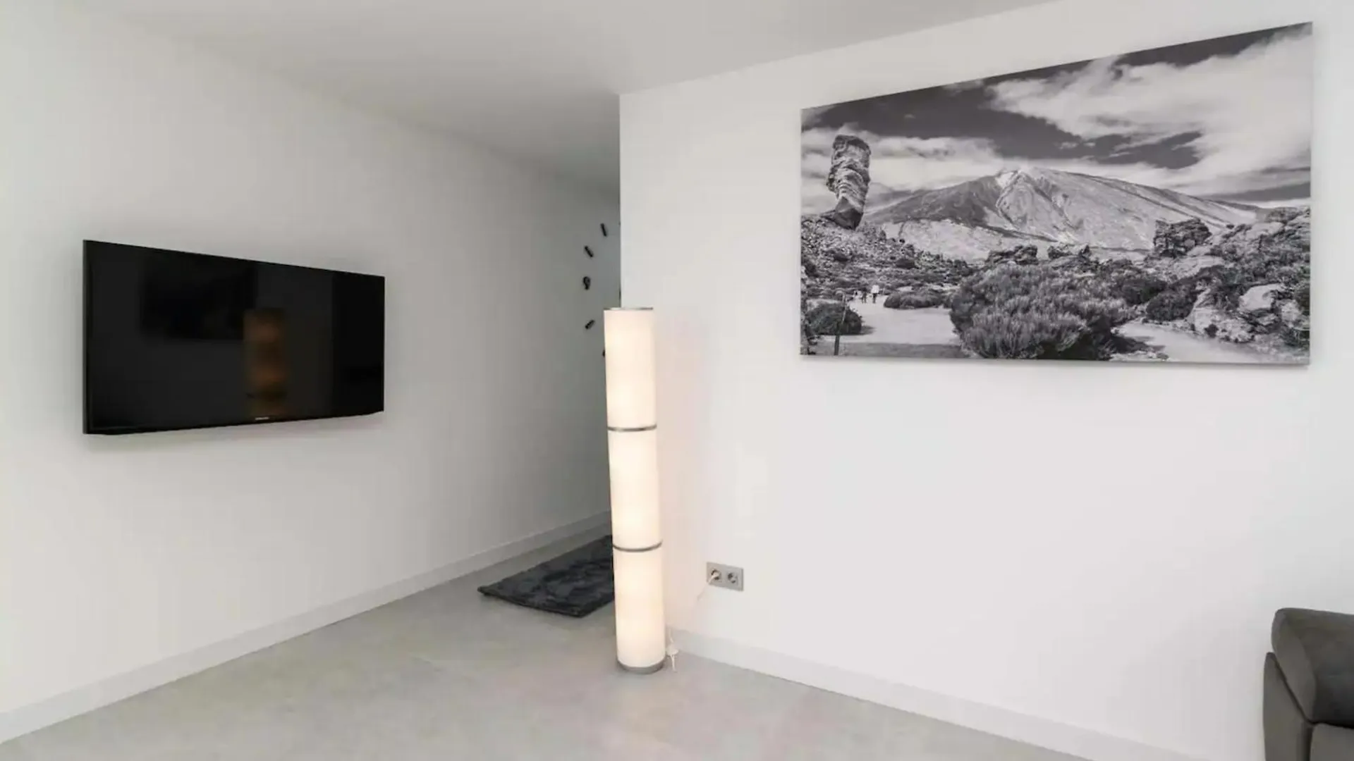 Bungalow Con Piscina Comunitaria Chayofa